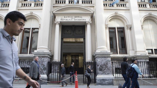El Banco Central pone límites a la licitación de Leliqs para forzar otra baja de tasas