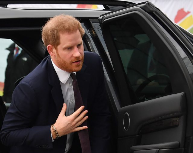 El príncipe Harry llegó a Canadá para comenzar su nueva vida con Meghan Markle tras su último compromiso como miembro de la familia real