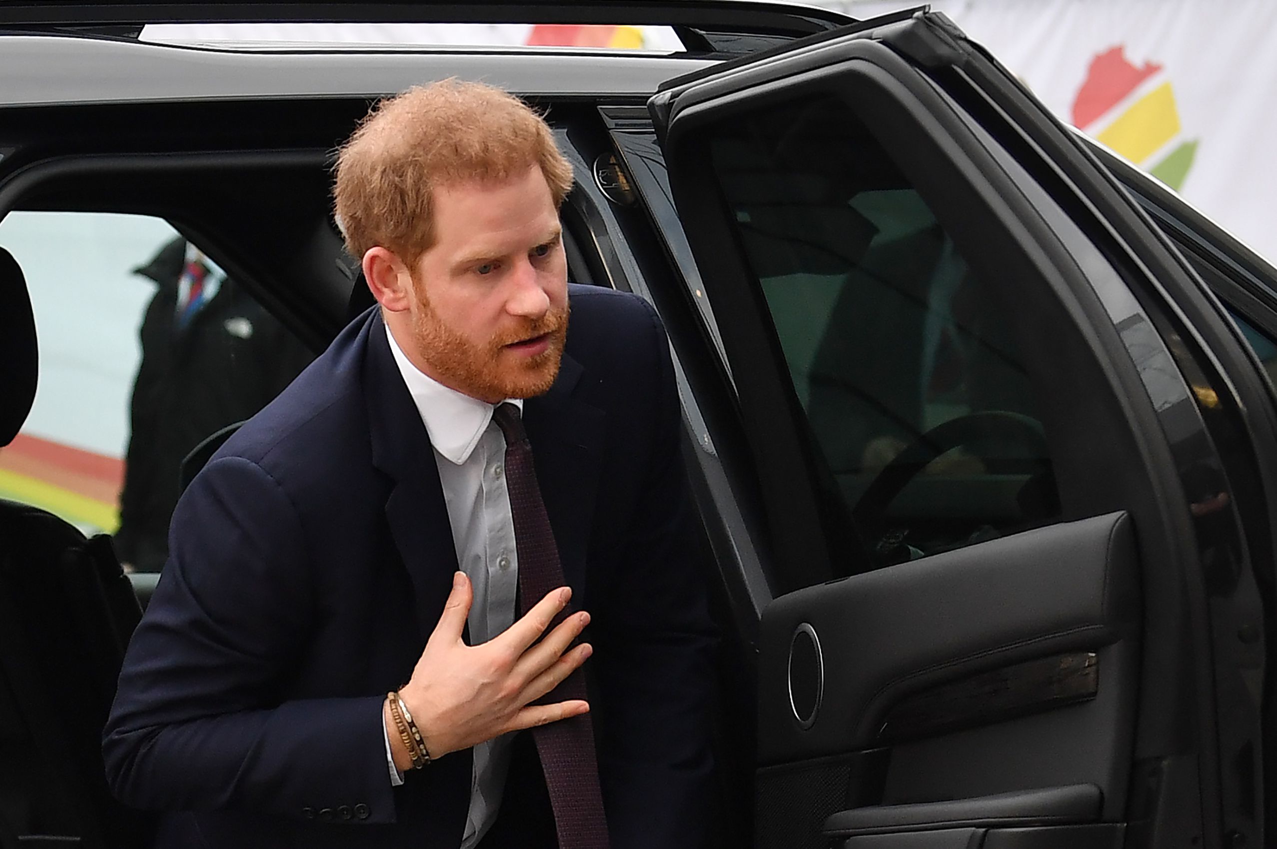 El príncipe Harry en su llegada a la cumbre de inversión Reino Unido-Africa en Londres (Ben STANSALL / AFP)