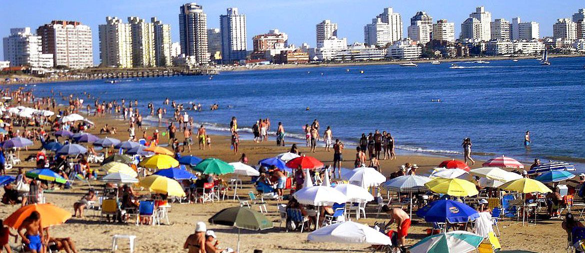 En Uruguay hablan de “milagro”: a pesar del impuesto del 30%, se mantuvo la cantidad de turistas argentinos