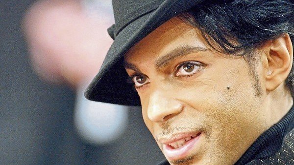 Prince inagotable: los discos suyos que llegan en 2020