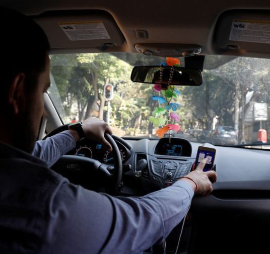 Uber suspende 240 cuentas en México para prevenir contagios de nuevo coronavirus
