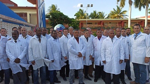 Coronavirus en la Argentina: Cuba ofreció médicos para prestar servicios en la Provincia, y ya hay polémica