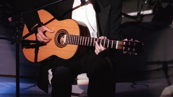 Eric Clapton: la dramática historia detrás de la canción que compuso por la muerte de su hijo