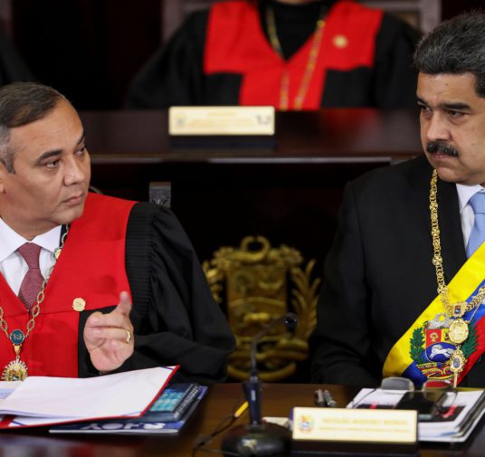 Acusar a los jueces infames de las dictaduras de Cuba, Venezuela, Nicaragua, Ecuador y Bolivia