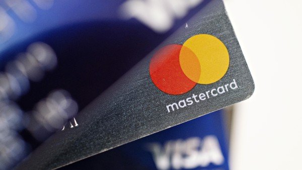 Cómo financiar el saldo de la tarjeta de crédito que vence el lunes 13