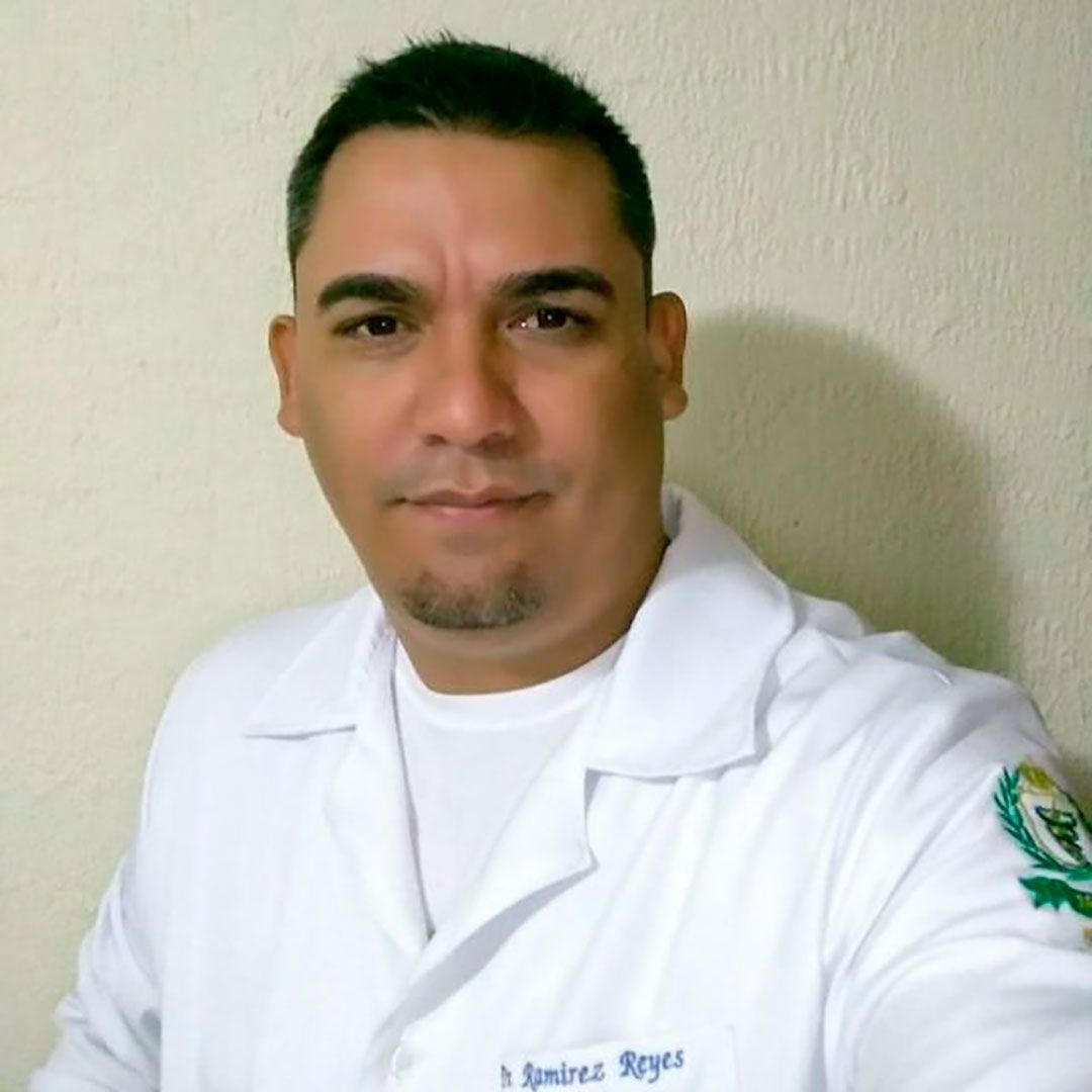El médico Ramirez Reyes denunció la corrupción de las misiones cubanas y hoy vive en Brasil 