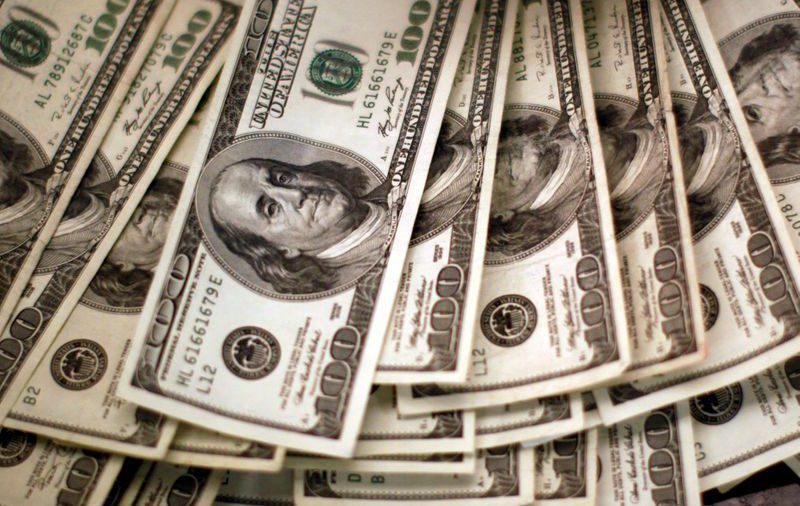 Dólar hoy: el “contado con liqui” cede a 110 pesos después de las medidas restrictivas de la CNV