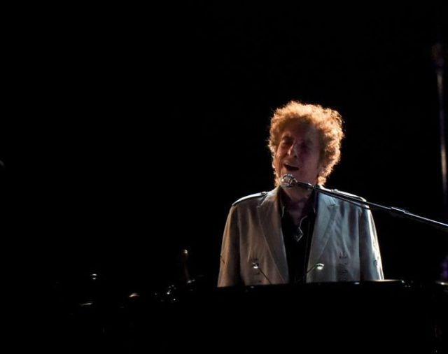 Letra de canción de Bob Dylan "Times They Are A-Changin'" en venta por 2,2 mln dlr