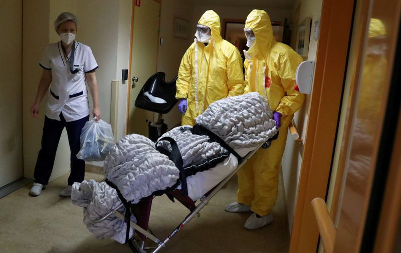 Muertes por coronavirus amenazan con colapsar servicios funerarios en todo el mundo: CICR