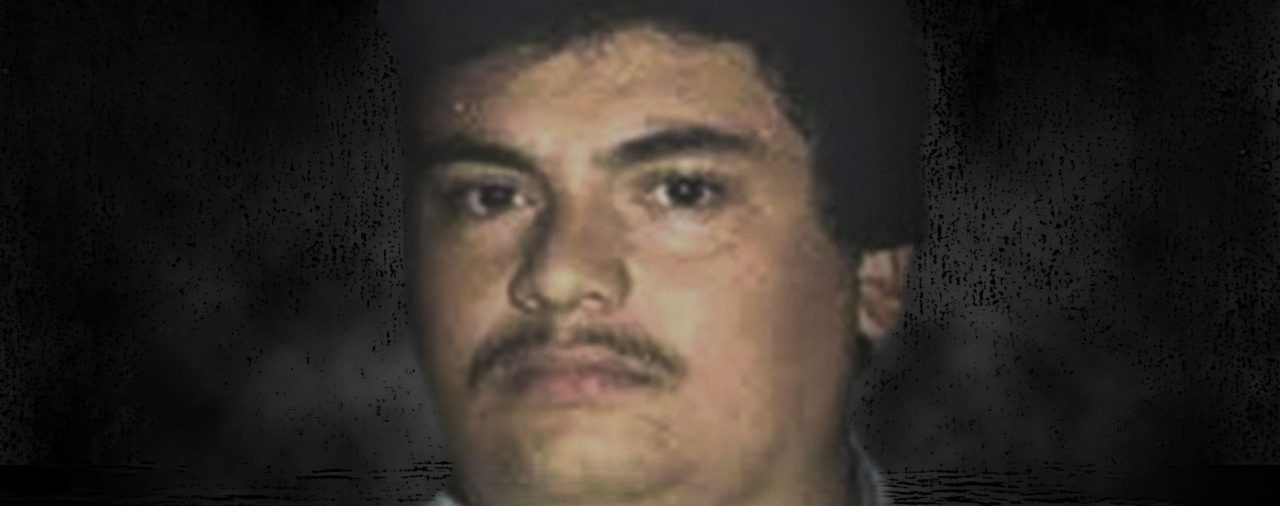 Quién es el narco que presuntamente apareció en fotos con AMLO durante el saludo a la madre del Chapo Guzmán