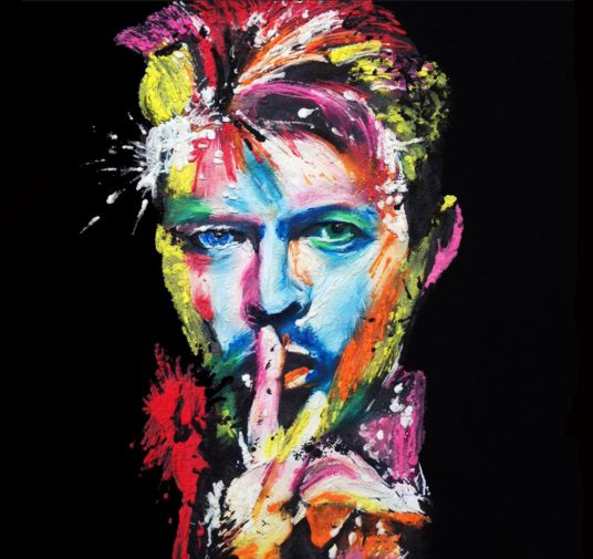 Salen a subasta dos obras de arte de David Bowie