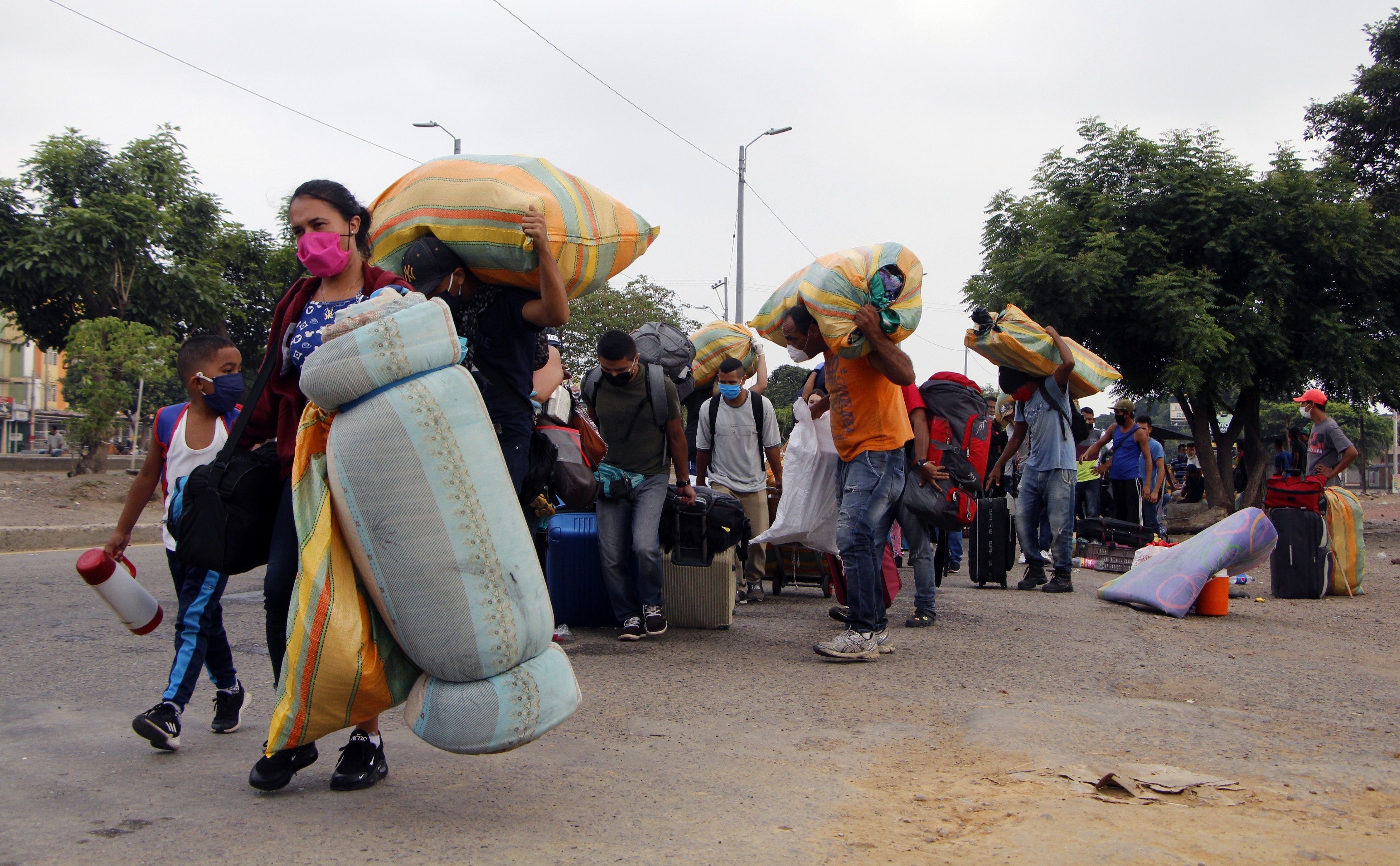 Colombia, país que acoge a la mayor cantidad de venezolanos que han salido de su país huyendo de la crisis, concentra a unos 1,8 millones, según el balance de Migración Colombia del mes de abril. EFE/Alex Pérez/Archivo