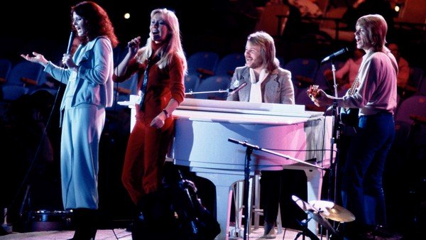 Chiquitita: la historia del clásico de ABBA que nació para ser solidario