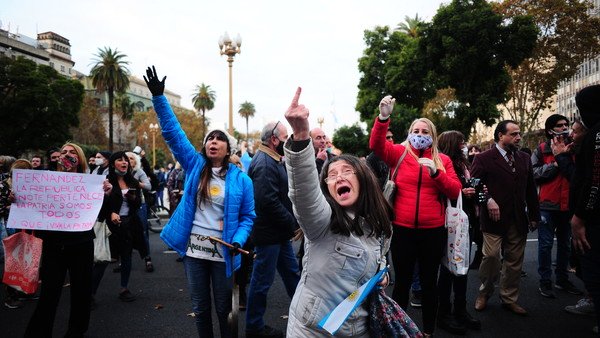 Coronavirus en Argentina: las protestas en cuarentena abrieron otra grieta entre el kirchnerismo y la oposición
