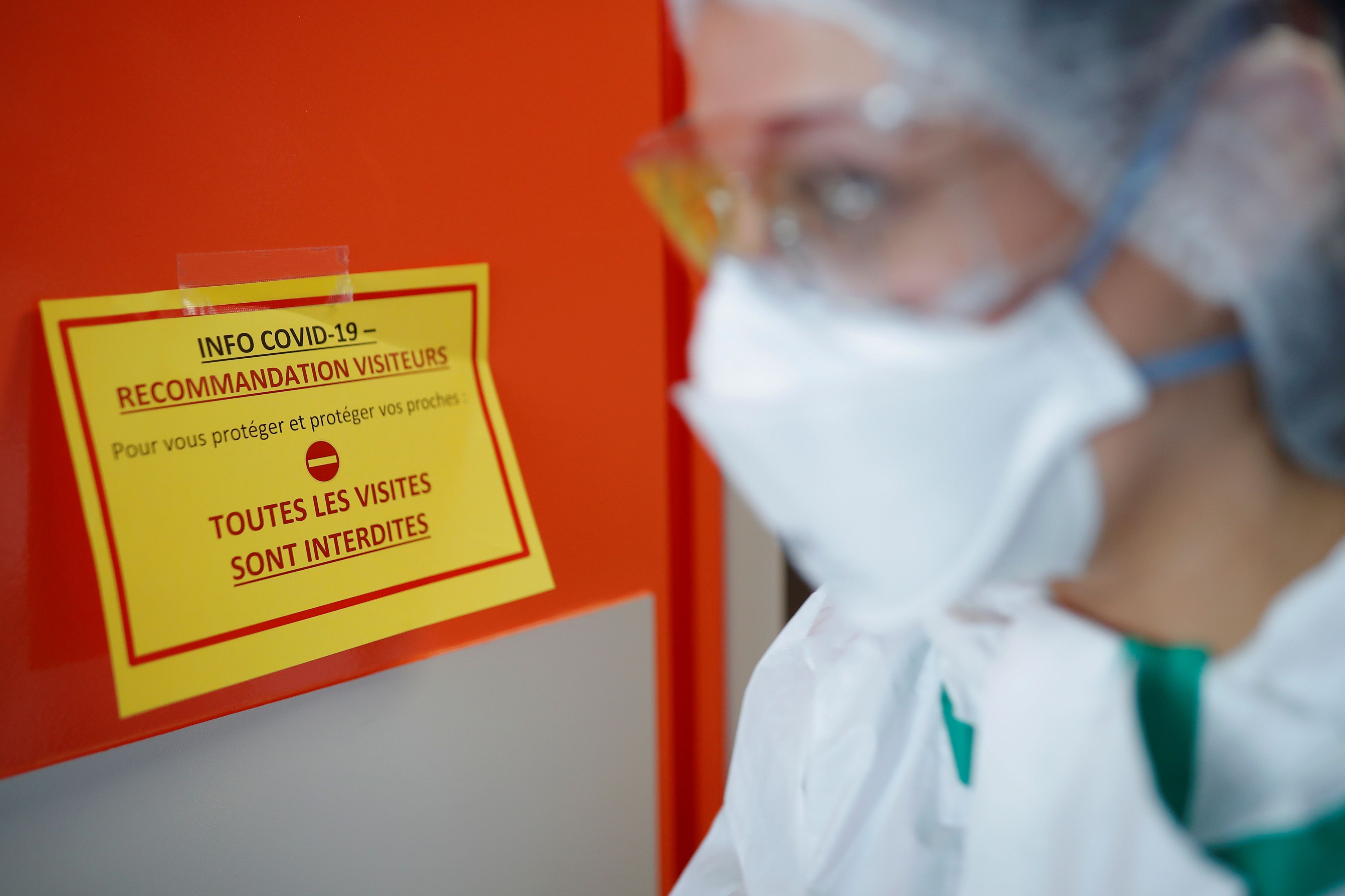 Un estudio en Francia derriba las presunciones del origen de la llegada del virus (REUTERS)