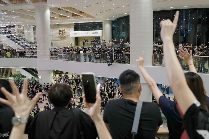 Foto de archivo de una manifestación prodemocracia en Hong Kong. Jun 15, 2020. REUTERS/Tyrone Siu