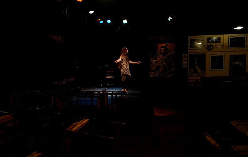 El coronavirus echa el cierre a un legendario tablao de flamenco en Madrid