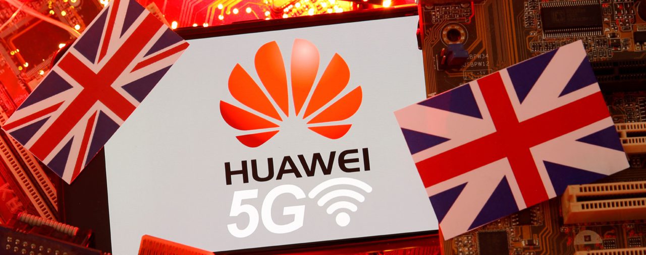 El jefe de la OTAN instó al Reino Unido a revisar el papel de Huawei en su red de 5G