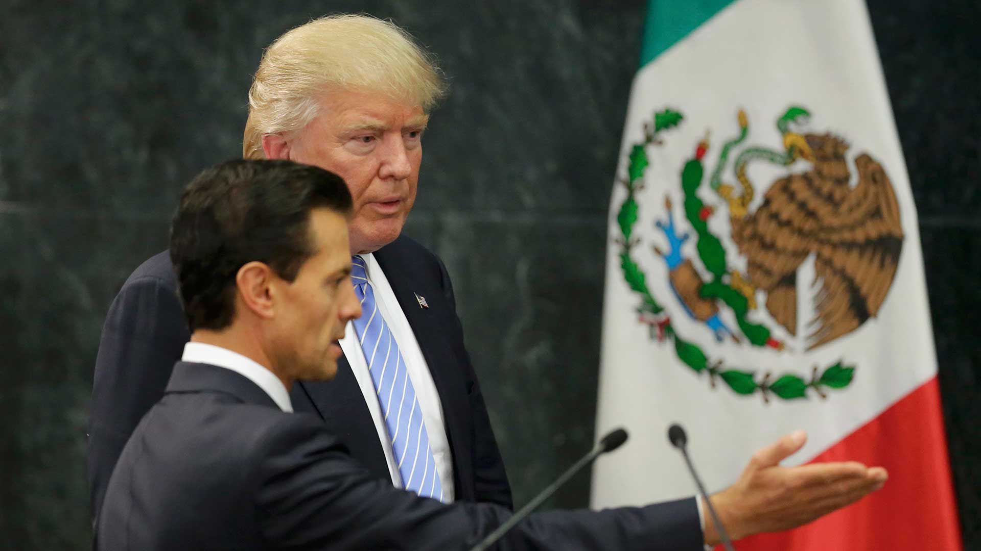 El mandatario Donald Trump durante su visita al entonces presidente Enrique Peña Nieto (Foto: Reuters)