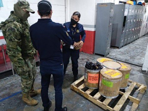 Cárteles mexicanos buscan nuevas rutas para traficar fentanilo debido a los cierres fronterizos por el COVID-19