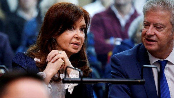 El abogado Carlos Beraldi tiene seis recursos de Cristina ante la Corte que ahora aconsejará reformar