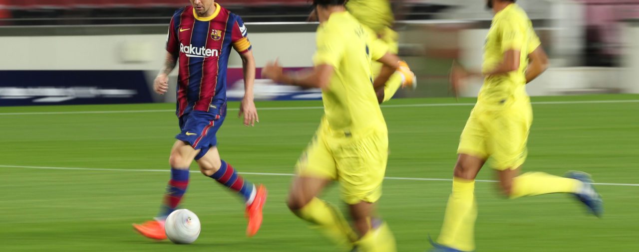 Con un gol de Messi, el Barcelona aplasta al Villarreal en el debut oficial de Ronald Koeman