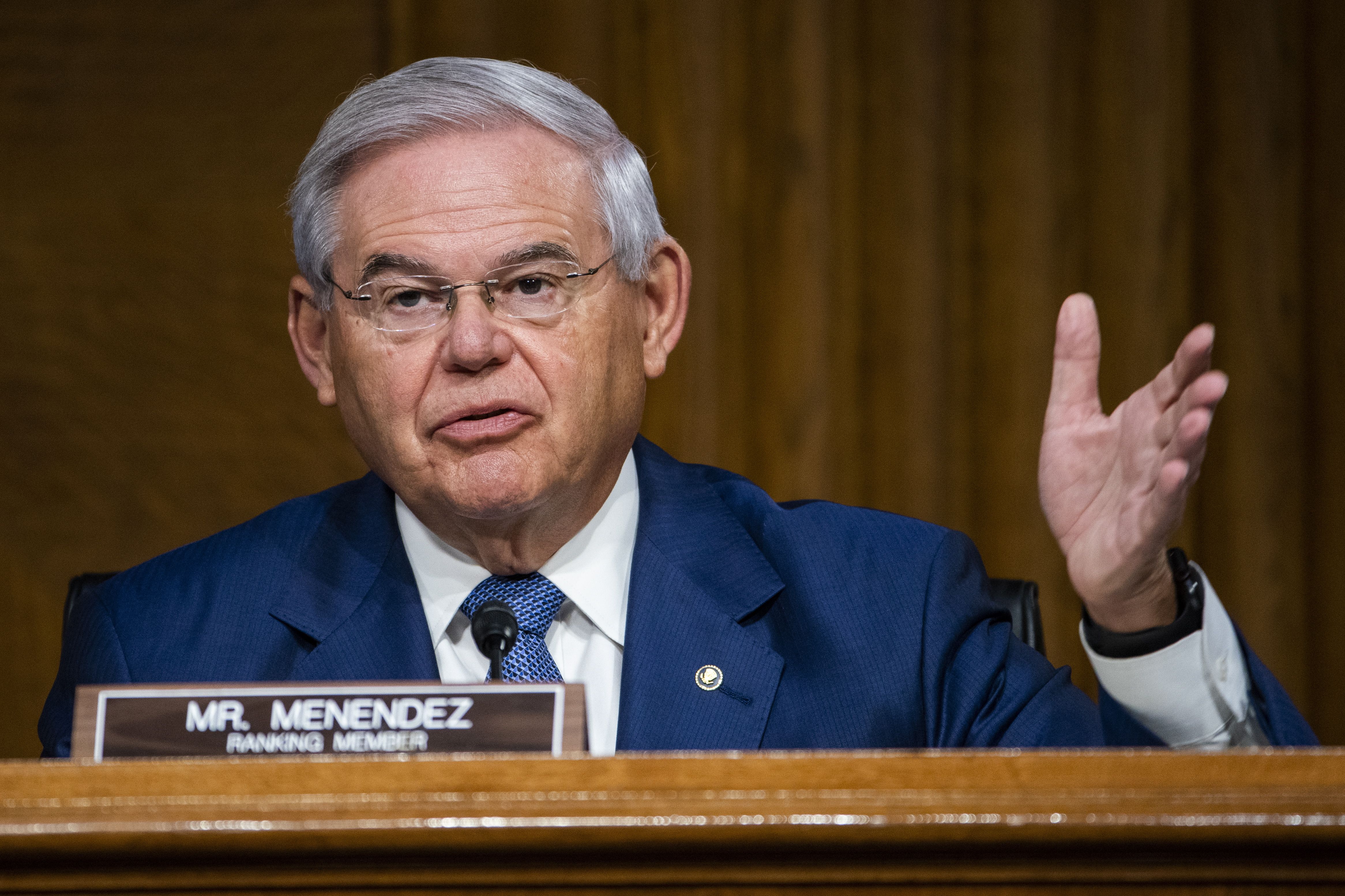 En la imagen, el senador demócrata por Nueva Jersey, Bob Menéndez. EFE/Jim Lo Scalzo/Archivo 