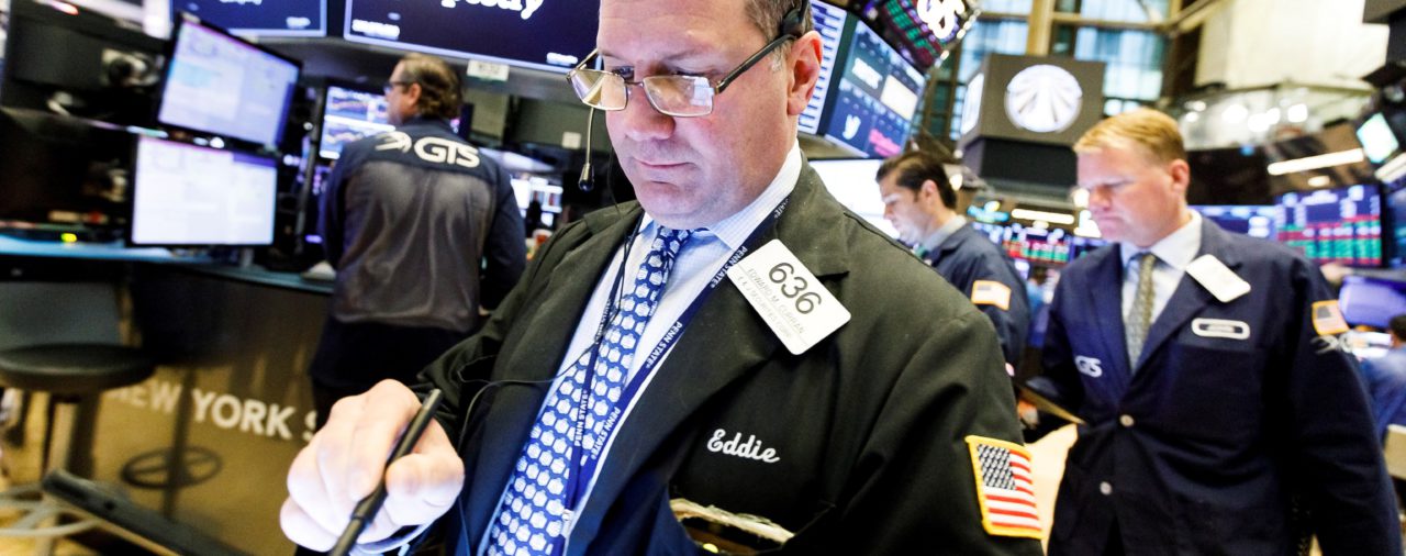 Wall Street volvió a cerrar en rojo arrastrado por otra caída de las empresas tecnológicas