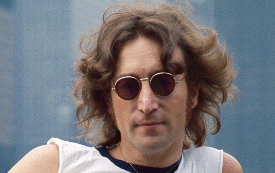 A 80 años del nacimiento de John Lennon: la vertiginosa historia de un hombre poco común