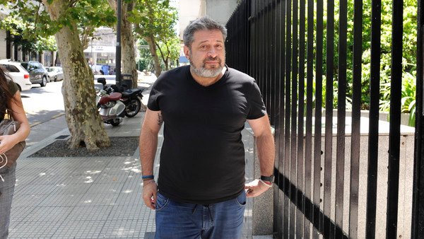 El Grupo Octubre, de Víctor Santa María, compró Canal 9 en medio de un embrollo judicial