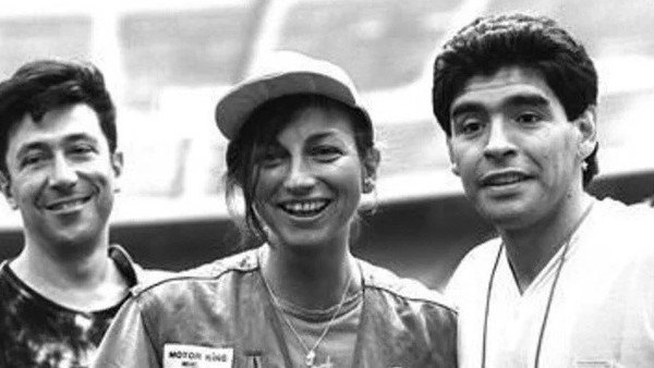 La cantante del Mundial 90, destruida por la muerte de Diego Maradona: su mensaje