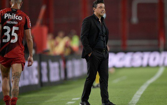El adiós sentido de Marcelo Gallardo: "Maradona llenó de sueños mi almohada"