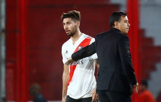 Gonzalo Montiel tiene mononucleosis y estará un tiempo afuera de las canchas
