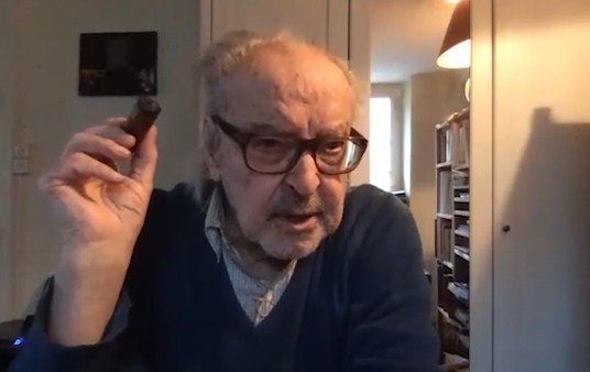 Jean-Luc Godard, el niño terrible de la "nueva ola" francesa, anunció su retiro: "Haré dos guiones más y le diré adiós al cine"