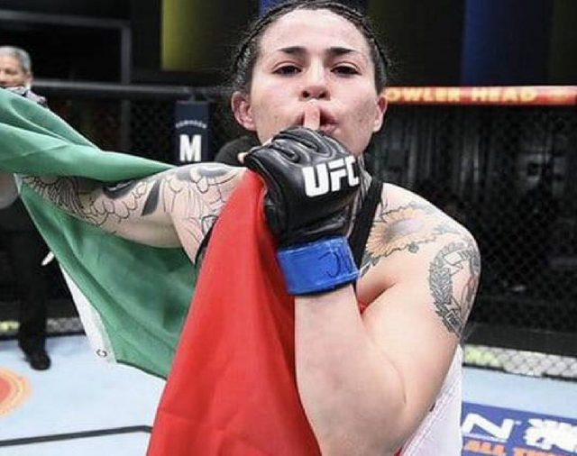 La mexicana Montserrat “Conejo” Ruiz tuvo un debut soñado en la UFC