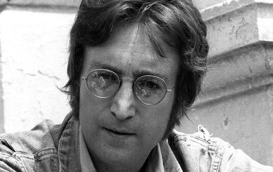 50 años después, la Plastic Ono Band de John Lennon todavía pega fuerte