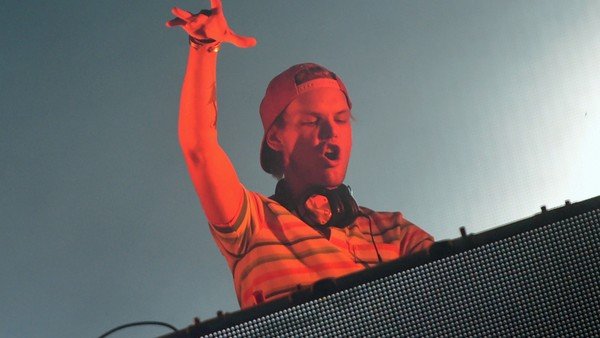 A tres años de la muerte de Avicii: cuáles son los 5 temas más escuchados del DJ sueco
