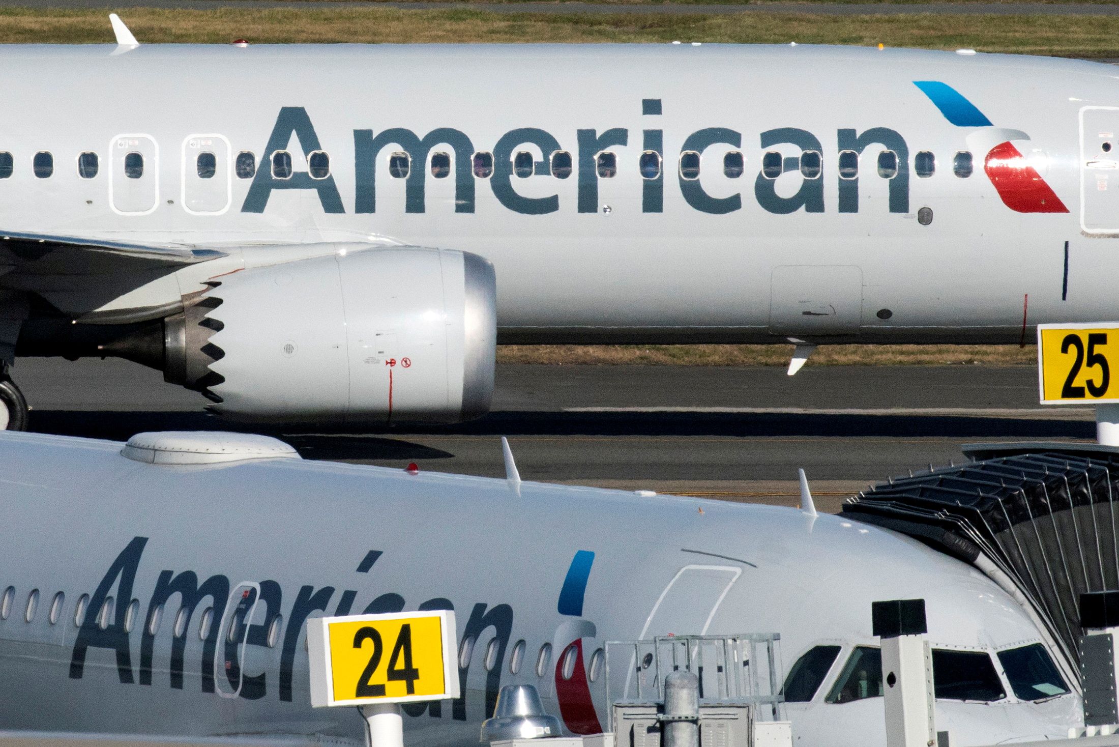 Aviones comerciales de American Airlines. Foto: REUTERS/Eduardo Munoz