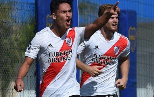 Quién es Flabián Londoño, la nueva apuesta de Marcelo Gallardo que pronto firmará su primer contrato con River