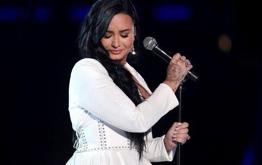Demi Lovato y sus terribles trastornos alimentarios