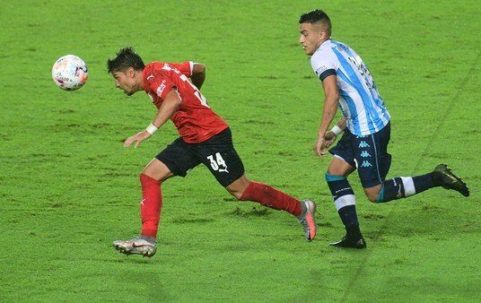 El largo camino en busca del campeón también viene con un duelo de estilos