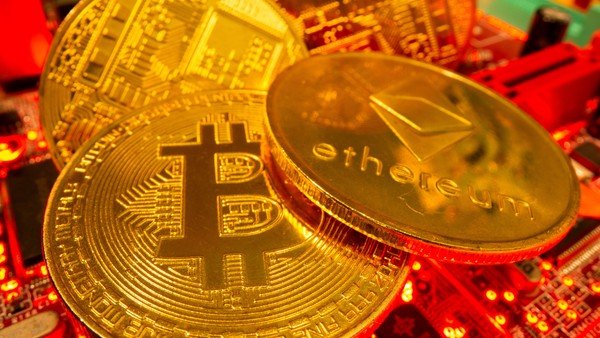 Otro sobresalto con el bitcoin: la cripto más famosa cae por debajo de los US$38.000