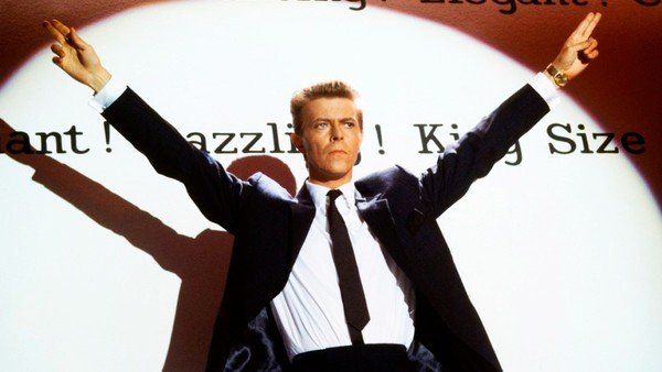 Una pintura realizada por David Bowie se vendió a un precio record