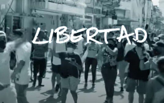 Cómo es Libertad, la canción que compuso Emilio Estefan en apoyo al reclamo del fin de la dictadura en Cuba