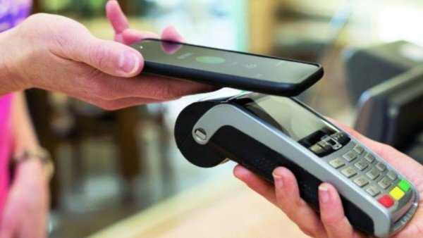 Nuevo récord de pagos móviles y transferencias electrónicas