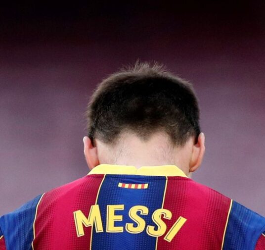 La salida de Messi deja abatida a la afición del Barcelona