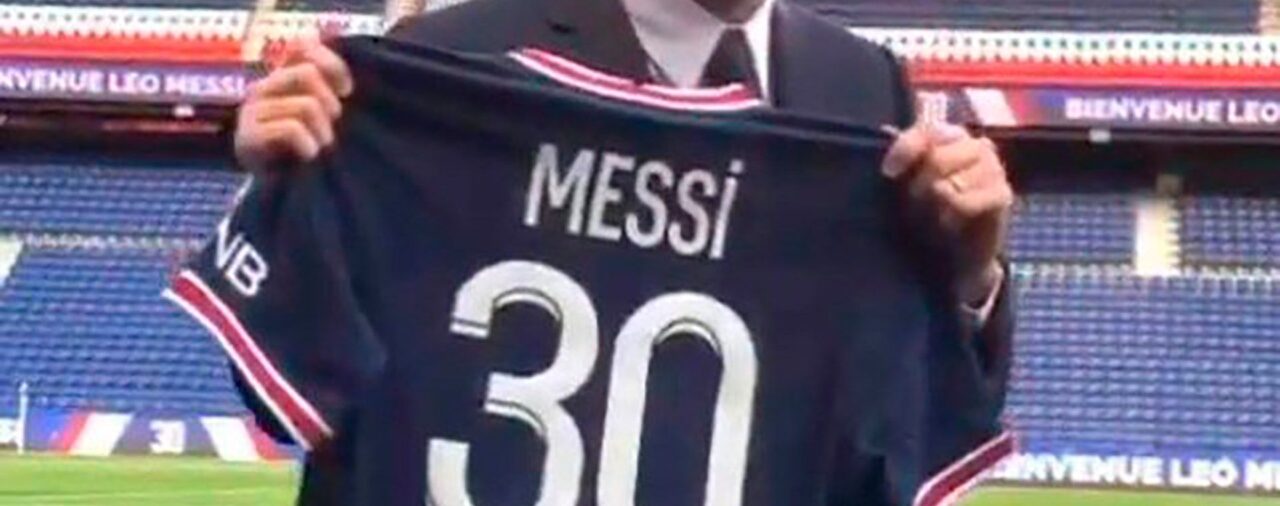 Las primeras imágenes de Messi con la camiseta del PSG y el número 30