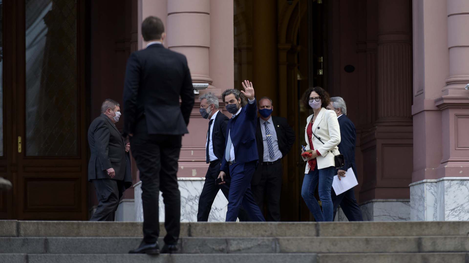salida casa rosada jura funcionarios