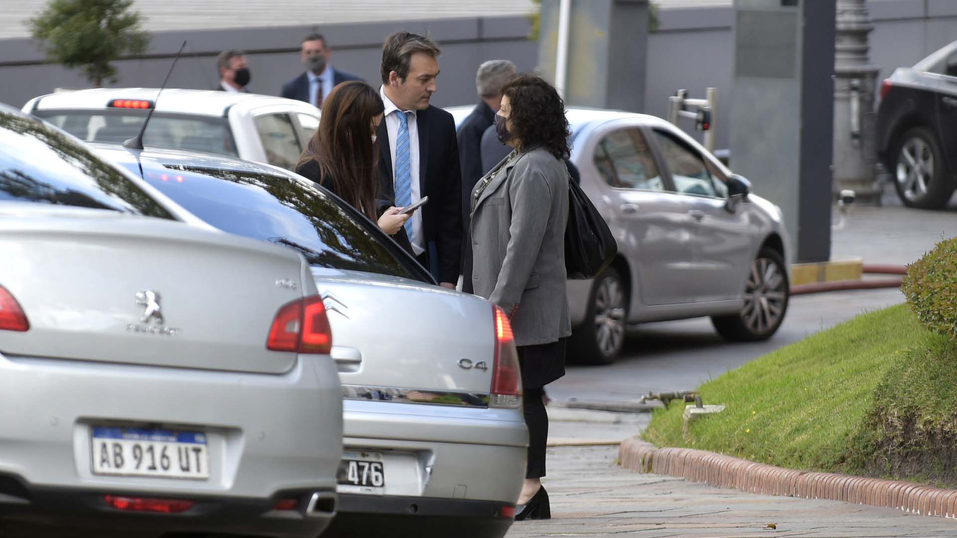 salida casa rosada jura funcionarios